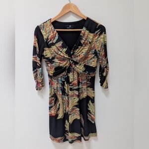 🌟 Ronni Nicole Petite 4P Twist Front Bold Print Dress